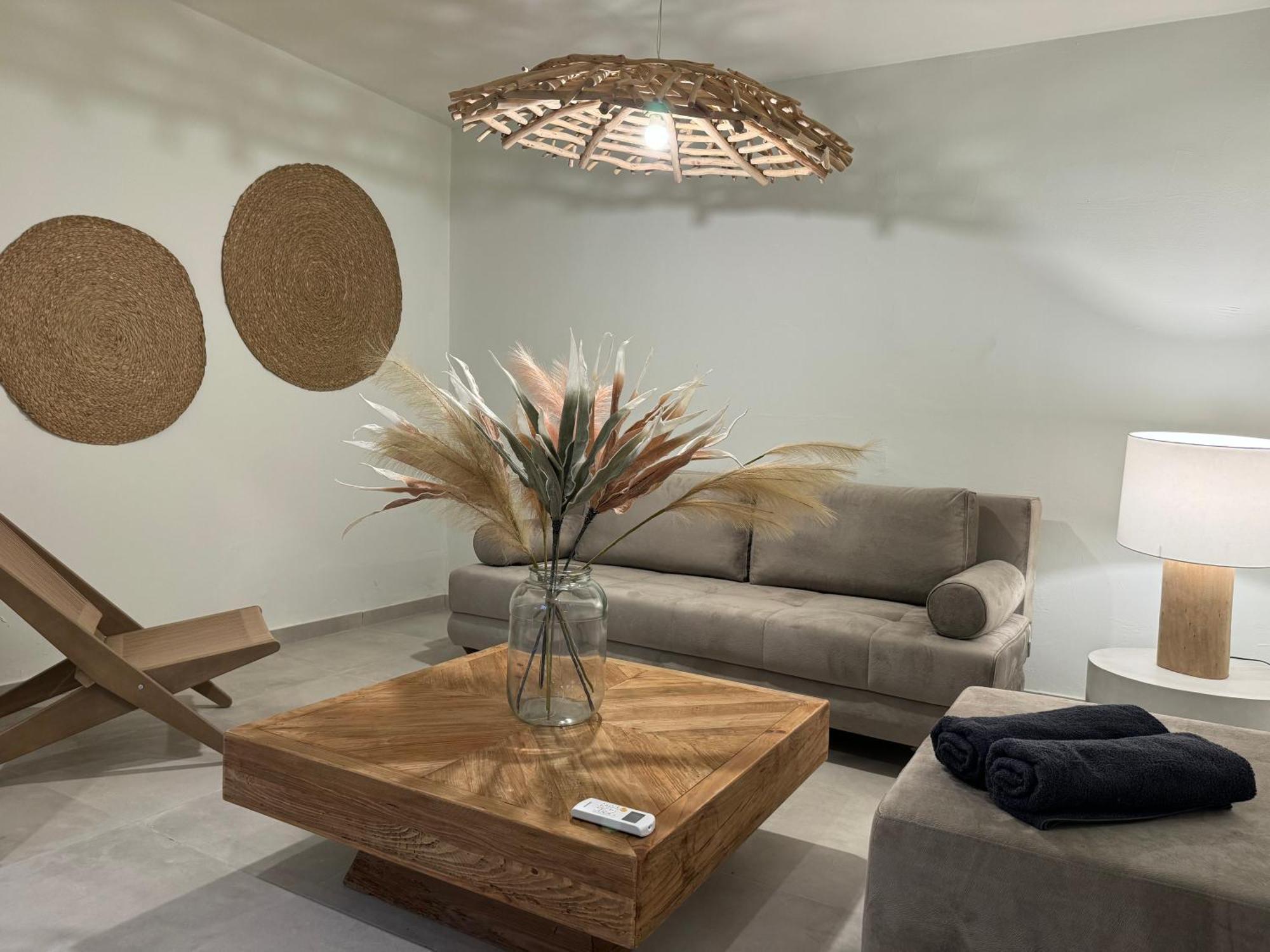 The Noverian Bios Santorini Boutique Hotel Fira (Santorini) Quarto foto